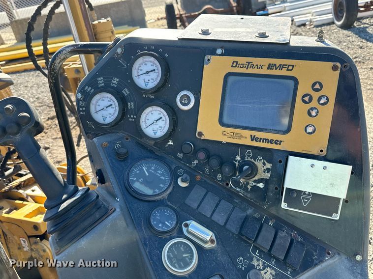 image for item NL9217 2005 Vermeer Navigator D24X40  directional boring unit