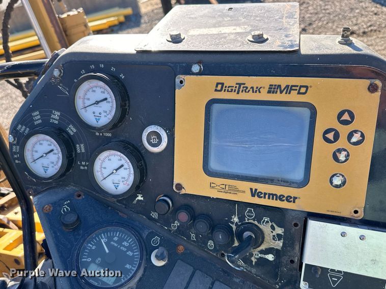 image for item NL9217 2005 Vermeer Navigator D24X40  directional boring unit