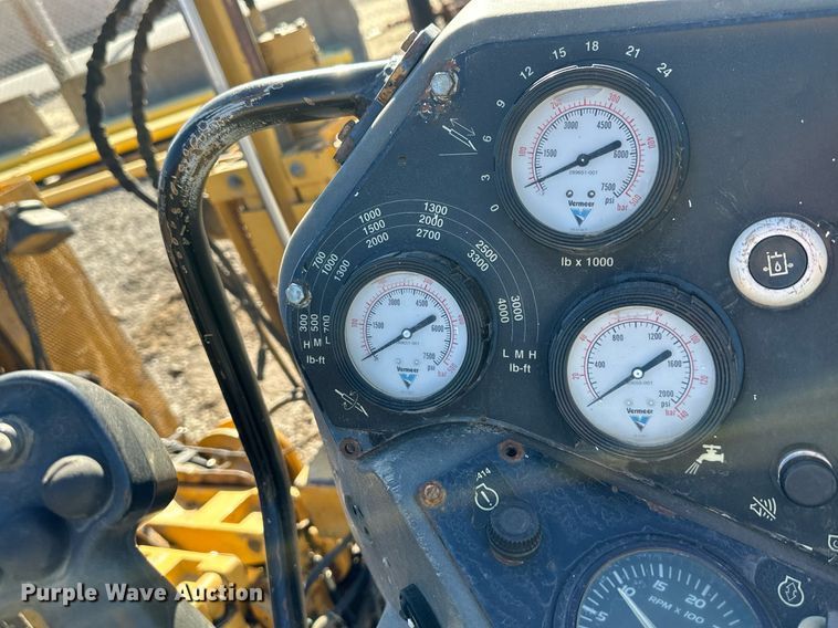 image for item NL9217 2005 Vermeer Navigator D24X40  directional boring unit