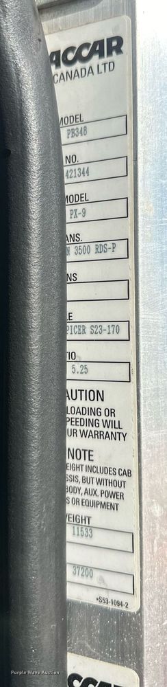 image for item NL9272 2017 Peterbilt 348  hook lift truck