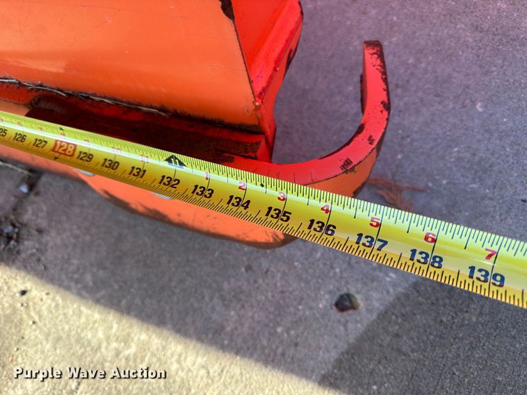 image for item NL9272 2017 Peterbilt 348  hook lift truck