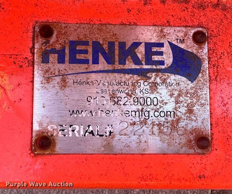 image for item NL9272 2017 Peterbilt 348  hook lift truck