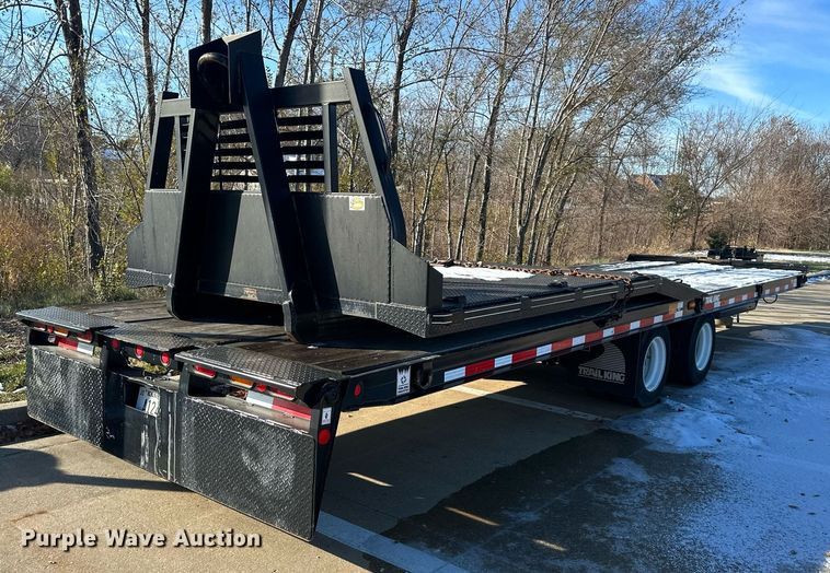 image for item NL9273 2018 Trail King TK40RB  equipment trailer