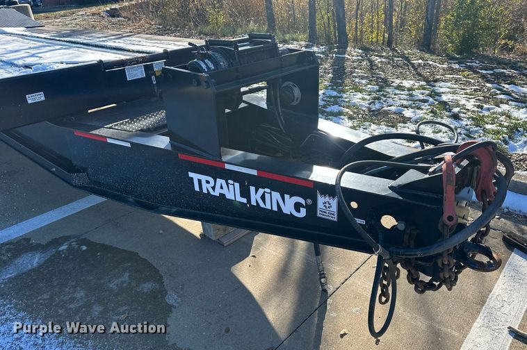 image for item NL9273 2018 Trail King TK40RB  equipment trailer