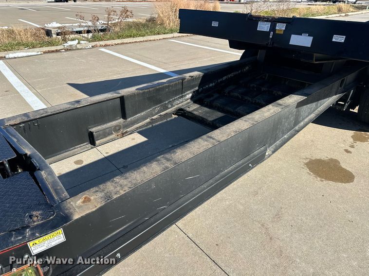 image for item NL9273 2018 Trail King TK40RB  equipment trailer