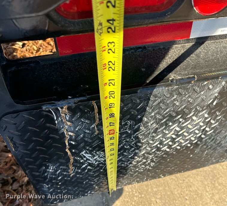 image for item NL9273 2018 Trail King TK40RB  equipment trailer