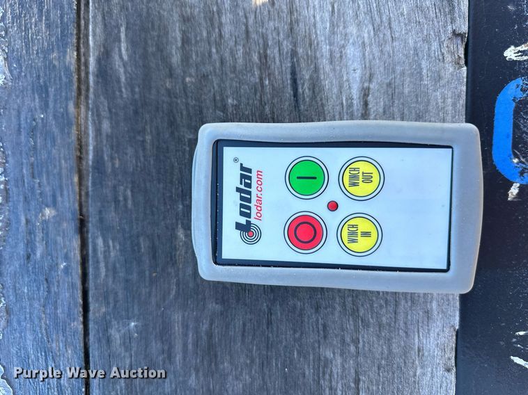 image for item NL9273 2018 Trail King TK40RB  equipment trailer