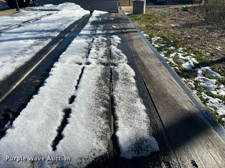 image for item NL9273 2018 Trail King TK40RB  equipment trailer