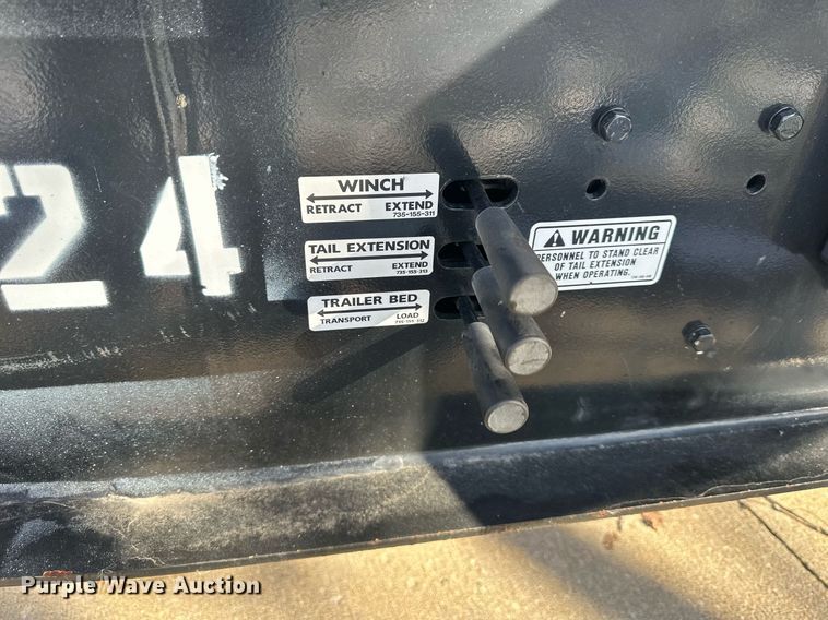 image for item NL9273 2018 Trail King TK40RB  equipment trailer