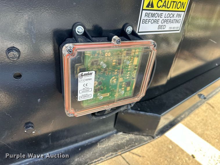 image for item NL9273 2018 Trail King TK40RB  equipment trailer