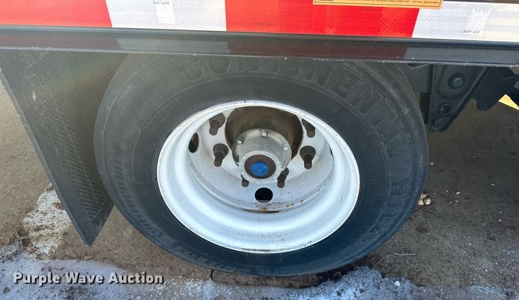 image for item NL9273 2018 Trail King TK40RB  equipment trailer