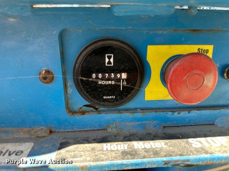 image for item NL9274 1999 Genie GS2646  scissor lift