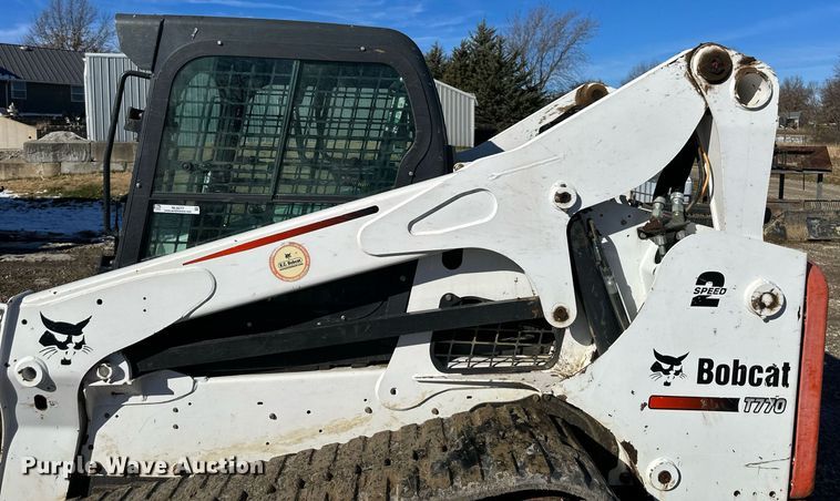 image for item NL9277 2014 Bobcat T770  tracked skid steer loader