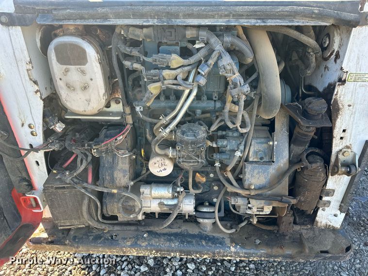 image for item NL9277 2014 Bobcat T770  tracked skid steer loader