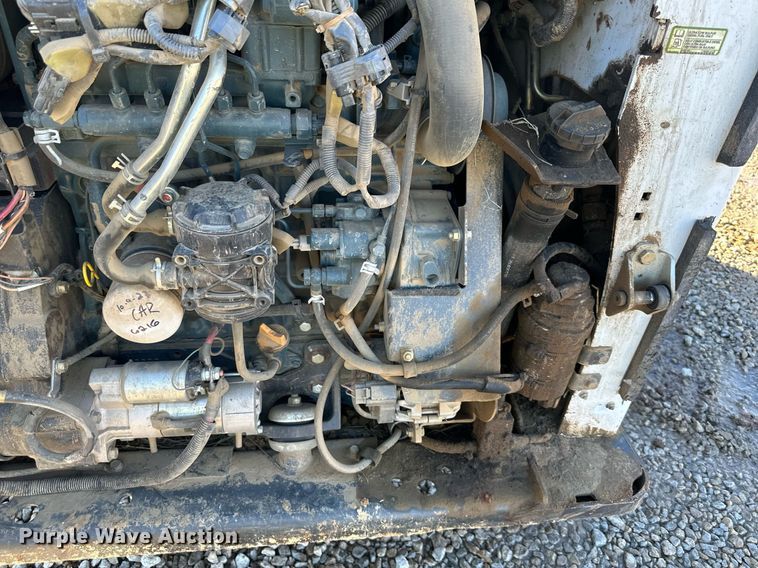 image for item NL9277 2014 Bobcat T770  tracked skid steer loader