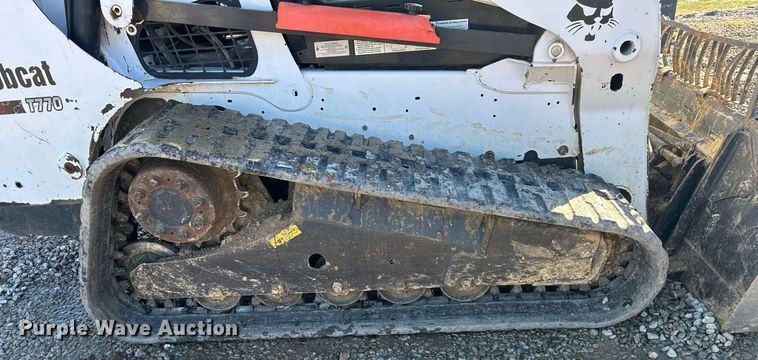 image for item NL9277 2014 Bobcat T770  tracked skid steer loader