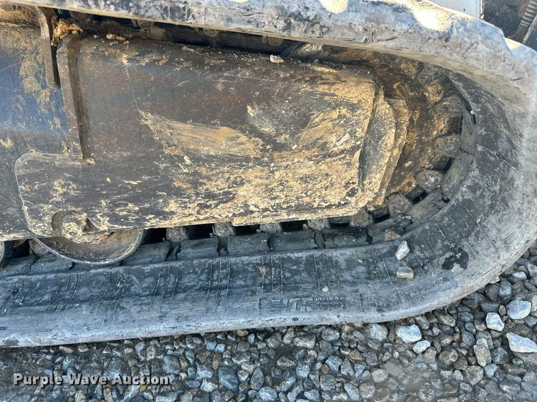 image for item NL9277 2014 Bobcat T770  tracked skid steer loader