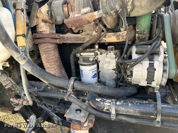 image for item NL9290 2006 Peterbilt 335  dump truck