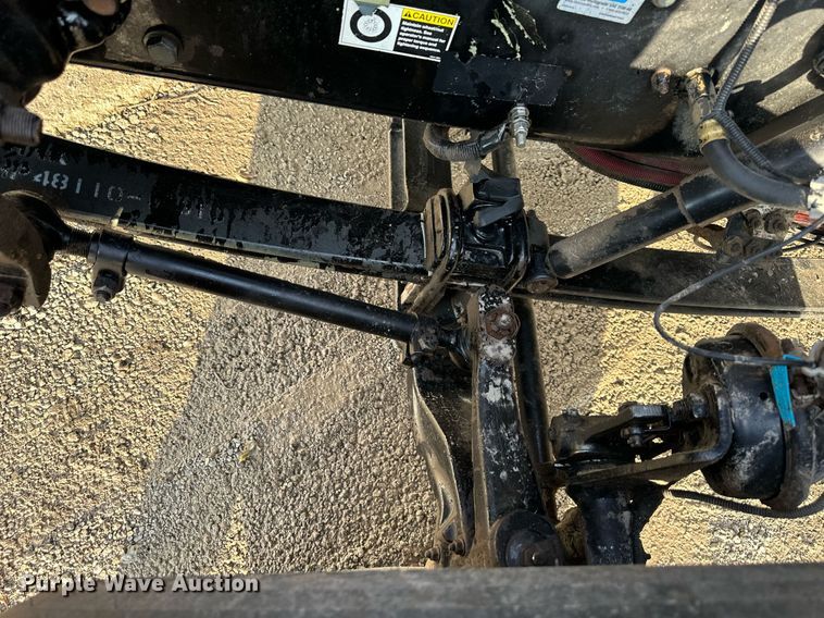 image for item NL9290 2006 Peterbilt 335  dump truck