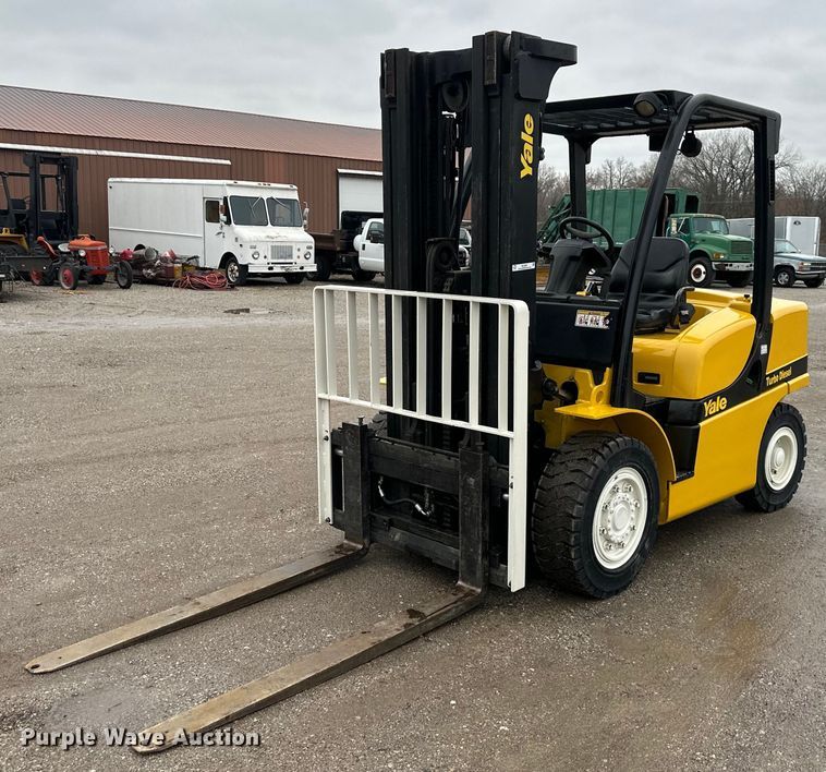 image for item NL9297 2013 Yale GDP080VXNKGE094  forklift