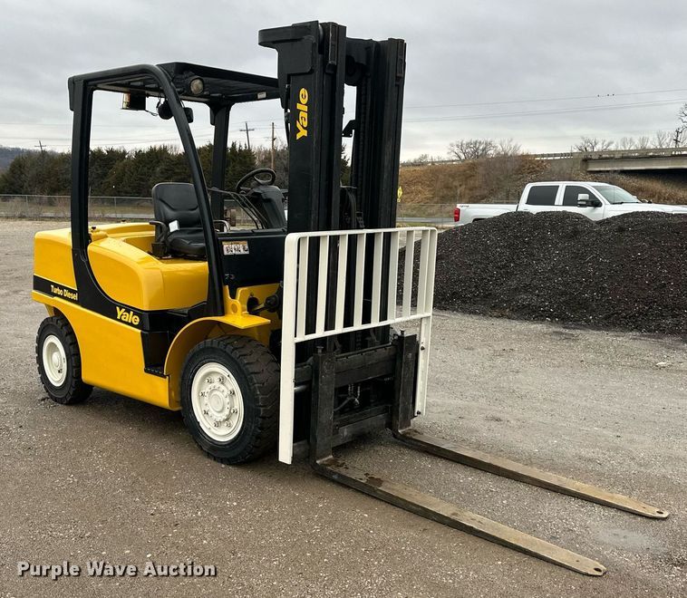 image for item NL9297 2013 Yale GDP080VXNKGE094  forklift