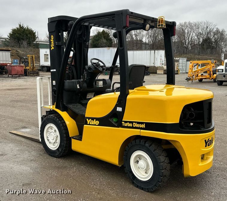 image for item NL9297 2013 Yale GDP080VXNKGE094  forklift