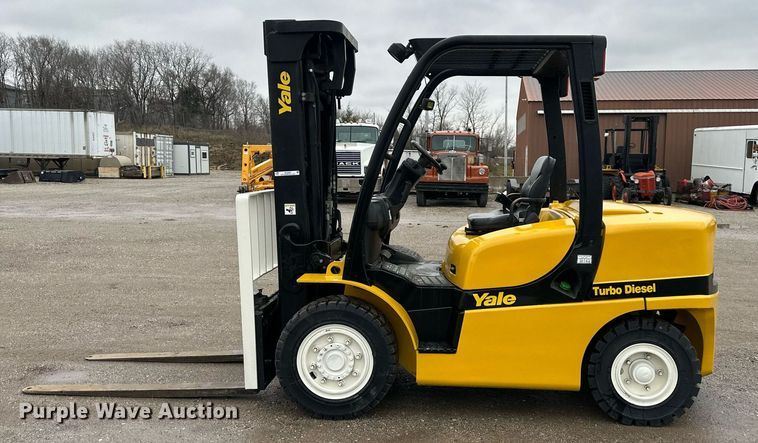 image for item NL9297 2013 Yale GDP080VXNKGE094  forklift