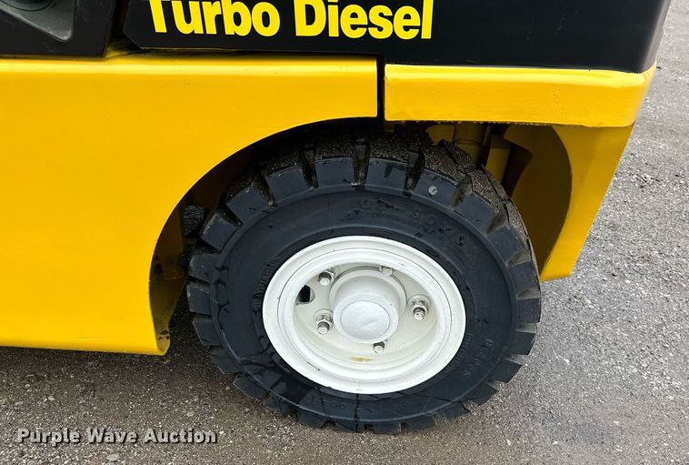 image for item NL9297 2013 Yale GDP080VXNKGE094  forklift