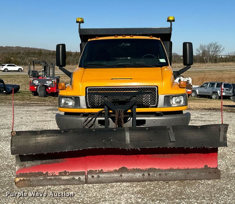 image for item NM9070 2008 Chevrolet C4500  dump truck