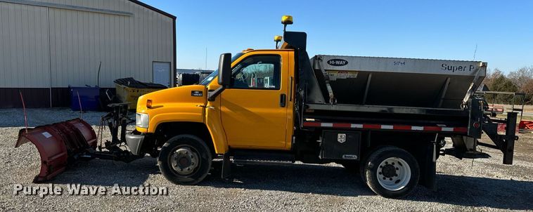 image for item NM9070 2008 Chevrolet C4500  dump truck