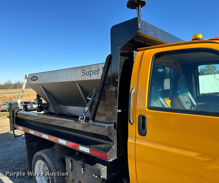 image for item NM9070 2008 Chevrolet C4500  dump truck