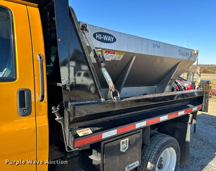 image for item NM9070 2008 Chevrolet C4500  dump truck