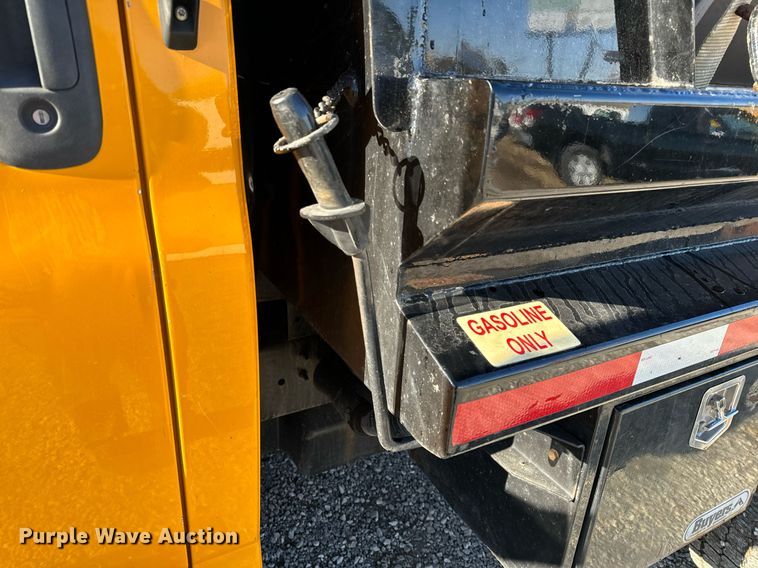 image for item NM9070 2008 Chevrolet C4500  dump truck