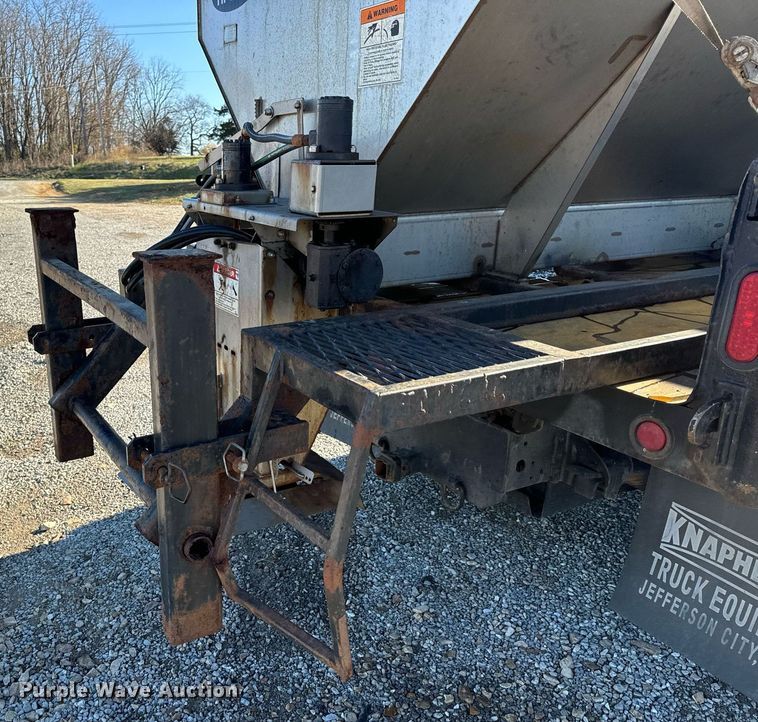 image for item NM9070 2008 Chevrolet C4500  dump truck