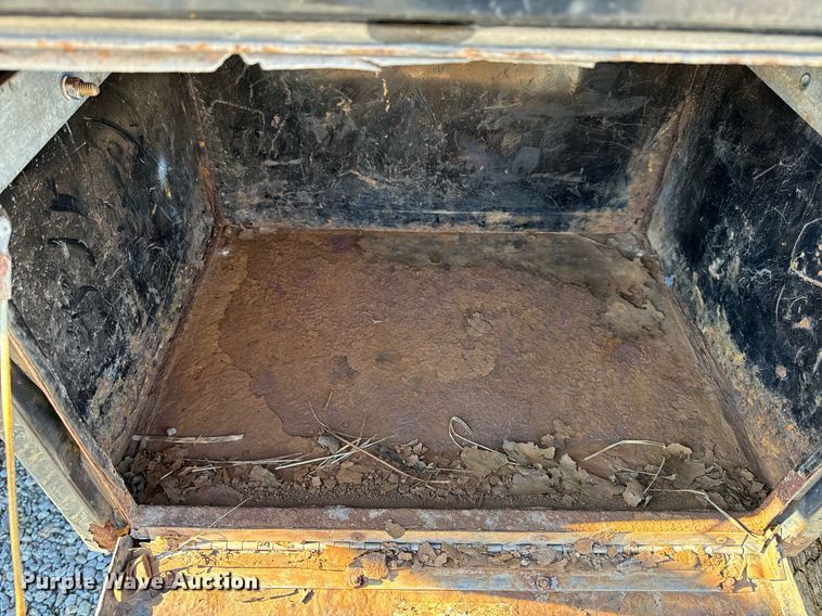 image for item NM9070 2008 Chevrolet C4500  dump truck