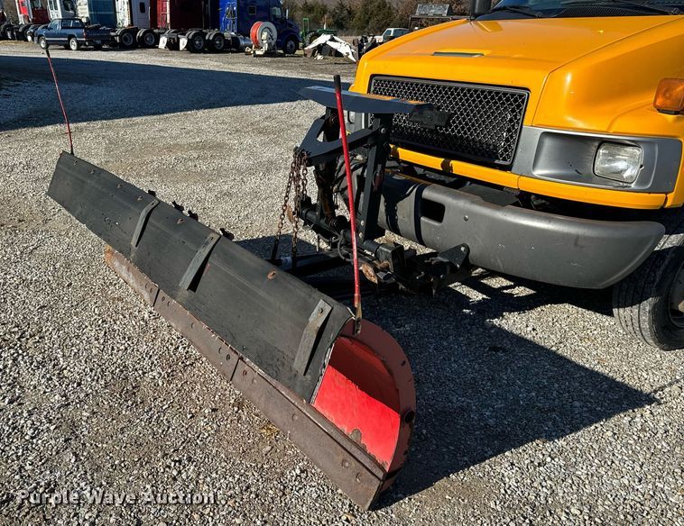 image for item NM9070 2008 Chevrolet C4500  dump truck