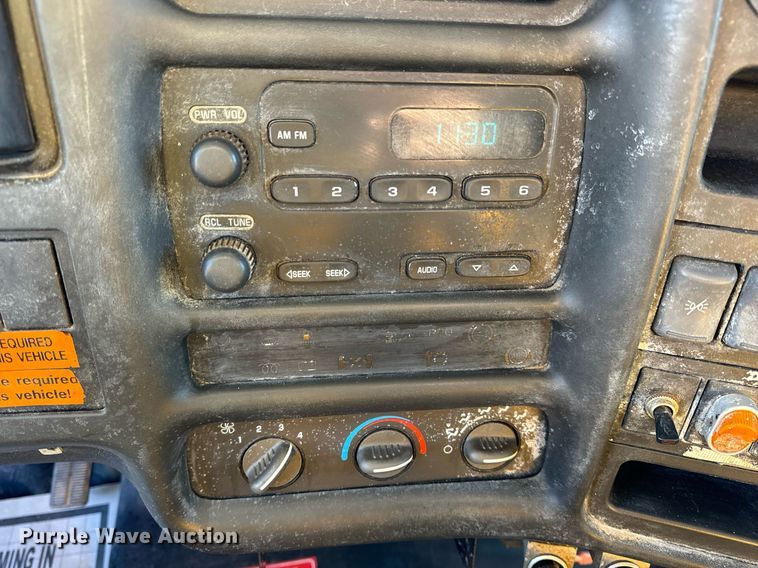 image for item NM9070 2008 Chevrolet C4500  dump truck