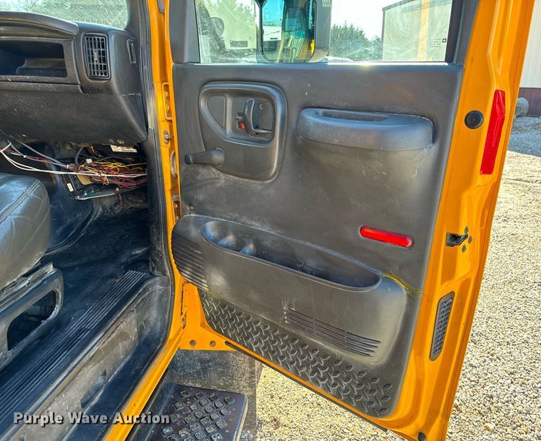 image for item NM9070 2008 Chevrolet C4500  dump truck