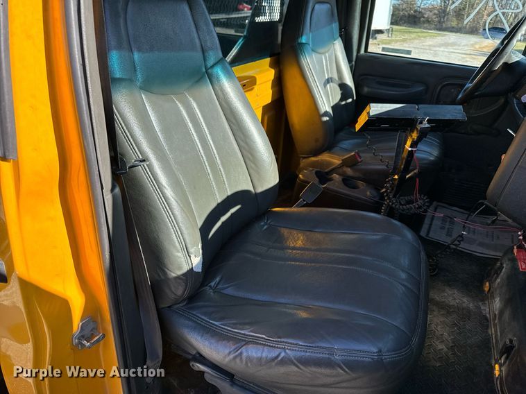 image for item NM9070 2008 Chevrolet C4500  dump truck