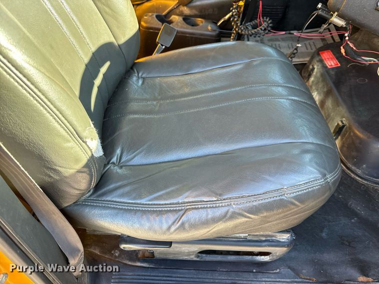 image for item NM9070 2008 Chevrolet C4500  dump truck