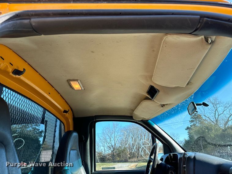 image for item NM9070 2008 Chevrolet C4500  dump truck