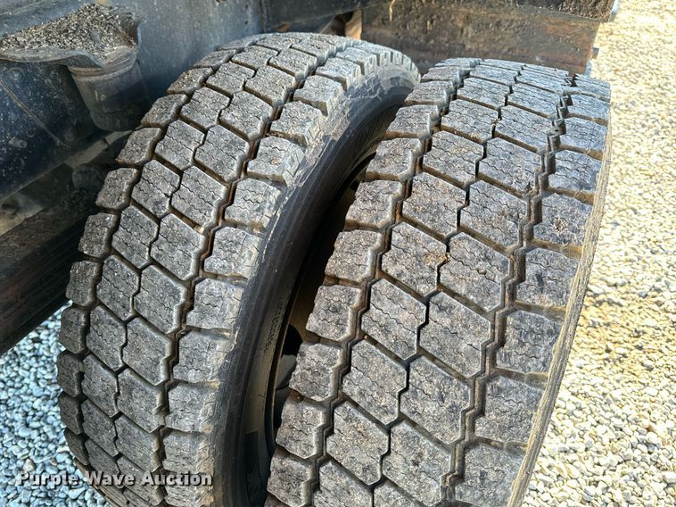 image for item NM9070 2008 Chevrolet C4500  dump truck