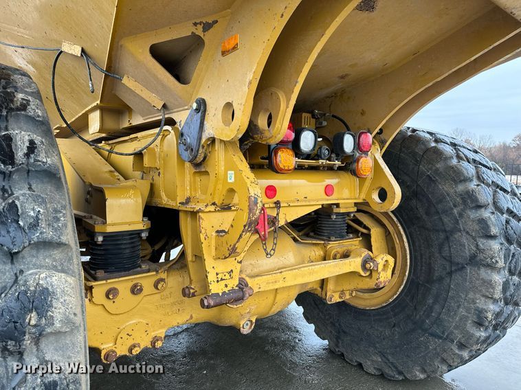 image for item NM9074 2015 Caterpillar 745C  haul truck