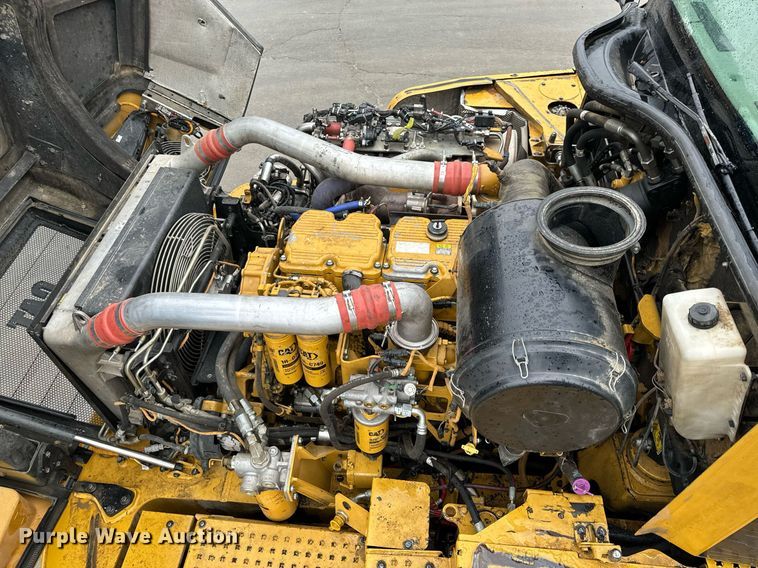 image for item NM9074 2015 Caterpillar 745C  haul truck