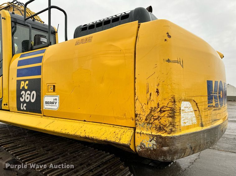 image for item NM9075 2014 Komatsu PC360LC-10  excavator