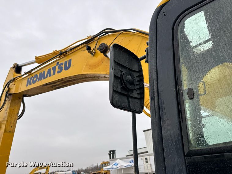 image for item NM9075 2014 Komatsu PC360LC-10  excavator