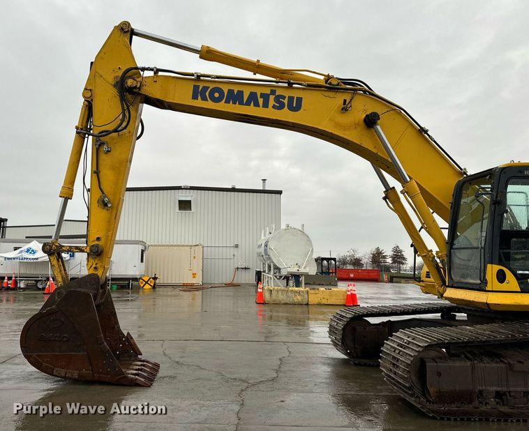 image for item NM9075 2014 Komatsu PC360LC-10  excavator