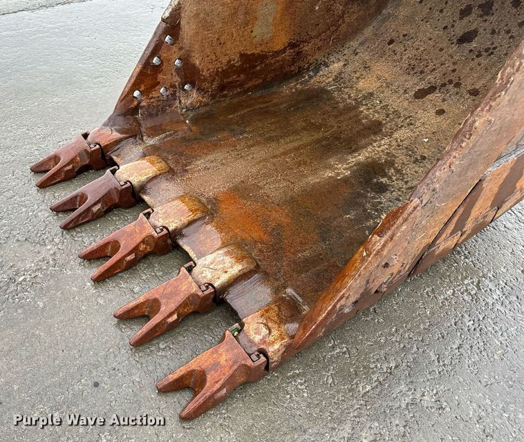 image for item NM9075 2014 Komatsu PC360LC-10  excavator