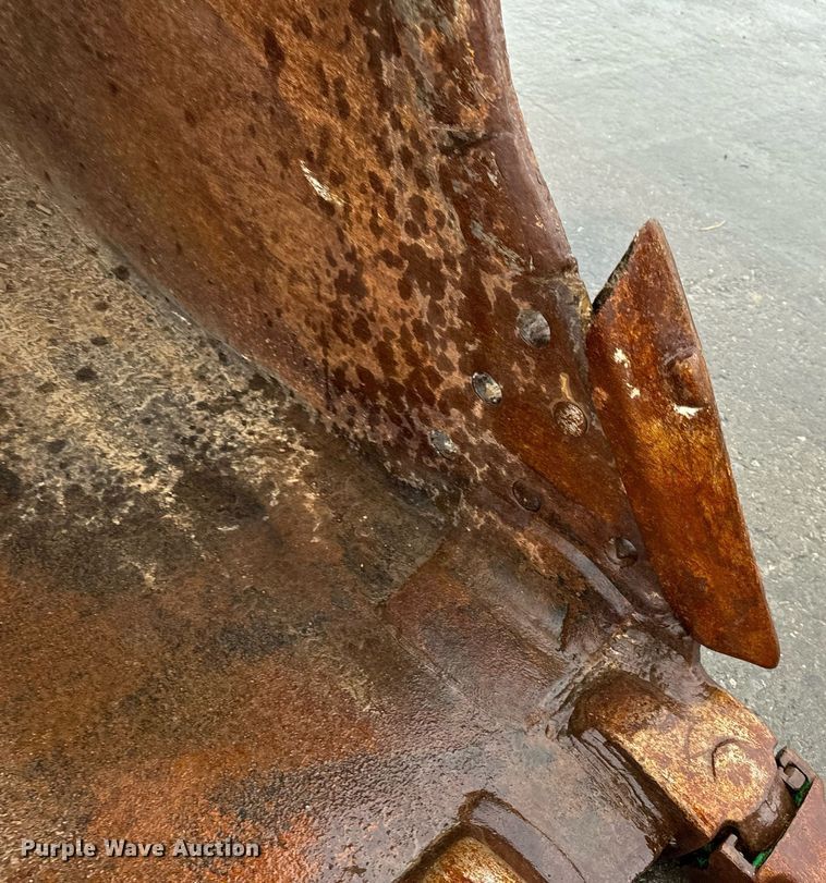 image for item NM9075 2014 Komatsu PC360LC-10  excavator