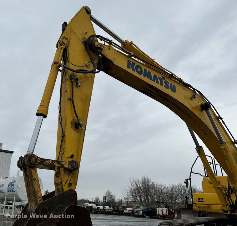 image for item NM9075 2014 Komatsu PC360LC-10  excavator